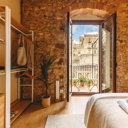 Bravissimo Estudi Verd, In The Historic Centre Apartman