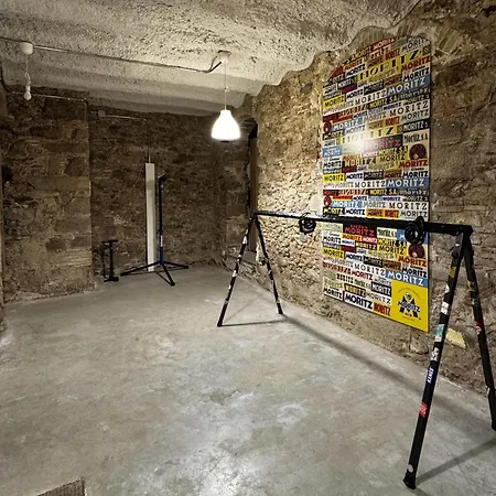 Bravissimo Estudi Verd, In The Historic Centre