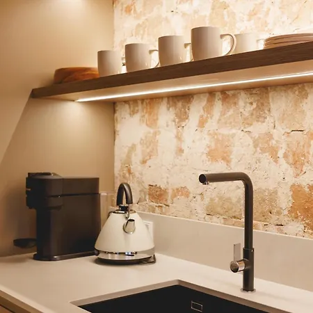 Bravissimo Estudi Verd, In The Historic Centre Apartman